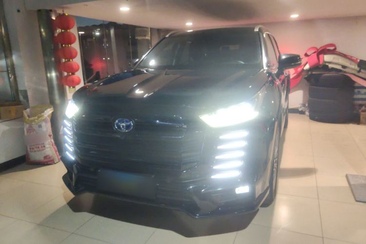 Used Toyota Highlander 2022 Dual-Engine 2.5L Four-Wheel Drive Prestige Version 7 Seats Exterior 1