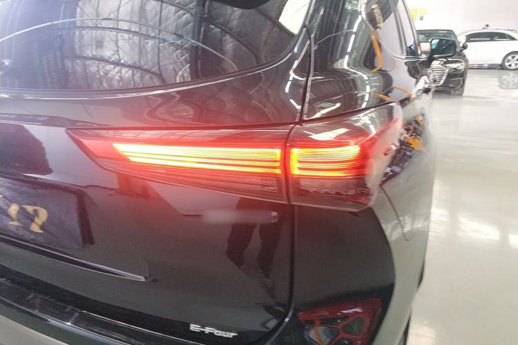 Used Toyota Highlander 2022 Dual-Engine 2.5L Four-Wheel Drive Prestige Version 7 Seats Exterior 1