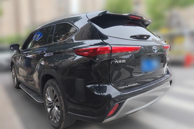 Used Toyota Highlander 2022 Dual-Engine 2.5L Four-Wheel Drive Prestige Version 7 Seats Exterior 2