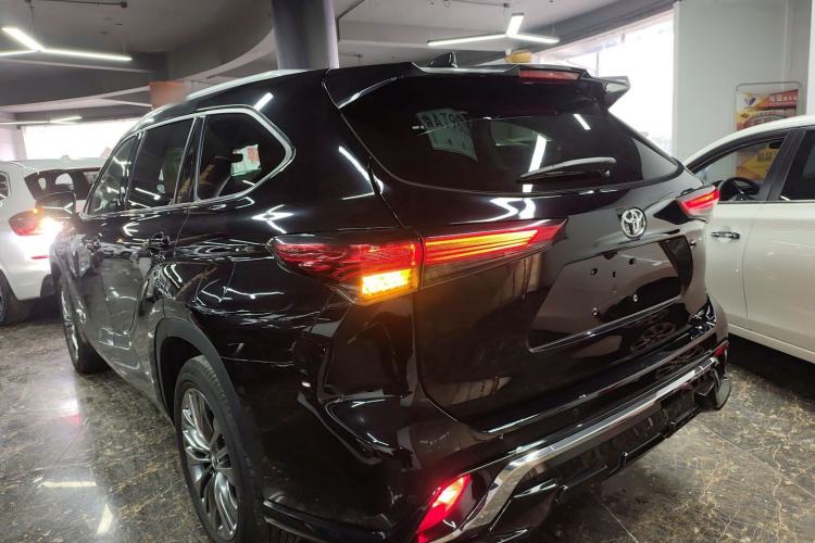 Used Toyota Highlander 2022 380T Four-Wheel Drive Prestige Edition 7-Seater Exterior 2
