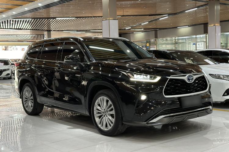Used Toyota Highlander 2022 Dual-Engine 2.5L Four-Wheel Drive Prestige Version 7 Seats Exterior 3