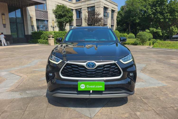 Used Toyota Highlander 2022 Dual-Engine 2.5L Two-Wheel Drive Prestige Edition 7-Seater Exterior 3