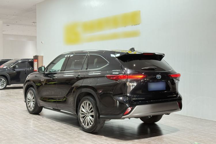 Used Toyota Highlander 2022 Dual-Engine 2.5L Four-Wheel Drive Prestige Version 7 Seats Exterior 4