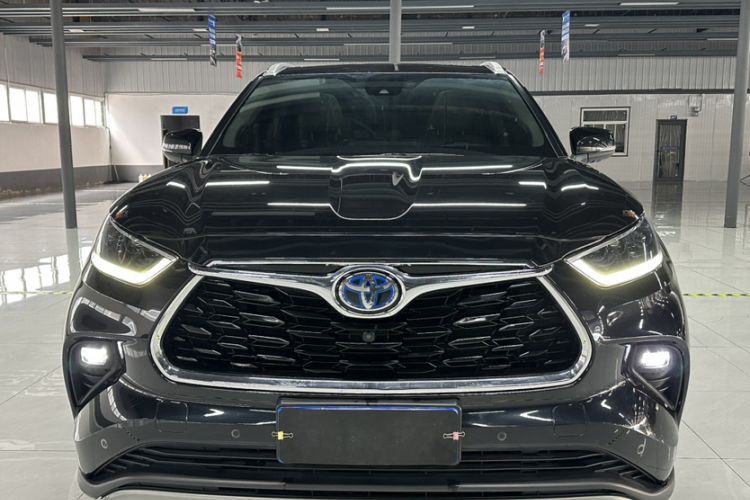 Used Toyota Highlander 2022 Dual-Engine 2.5L Four-Wheel Drive Supreme Edition 7-Seater Exterior 4
