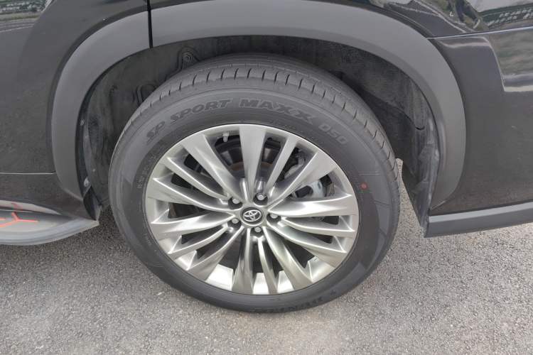 Used Toyota Highlander 2022 Dual-Engine 2.5L Four-Wheel Drive Prestige Version 7 Seats Exterior 4