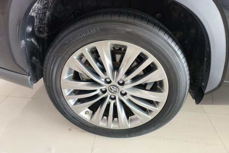 Used Toyota Highlander 2022 Dual-Engine 2.5L Four-Wheel Drive Supreme Edition 7-Seater Exterior 5
