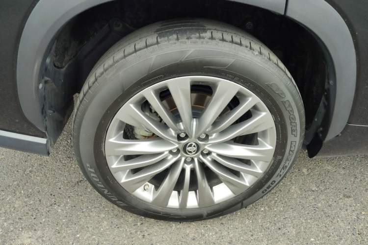 Used Toyota Highlander 2022 Dual-Engine 2.5L Four-Wheel Drive Prestige Version 7 Seats Exterior 5