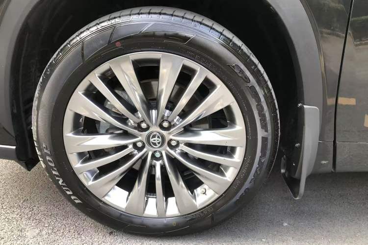 Used Toyota Highlander 2022 Dual-Engine 2.5L Four-Wheel Drive Prestige Version 7 Seats Exterior 6