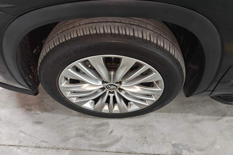 Used Toyota Highlander 2022 Dual-Engine 2.5L Four-Wheel Drive Supreme Edition 7-Seater Exterior 7