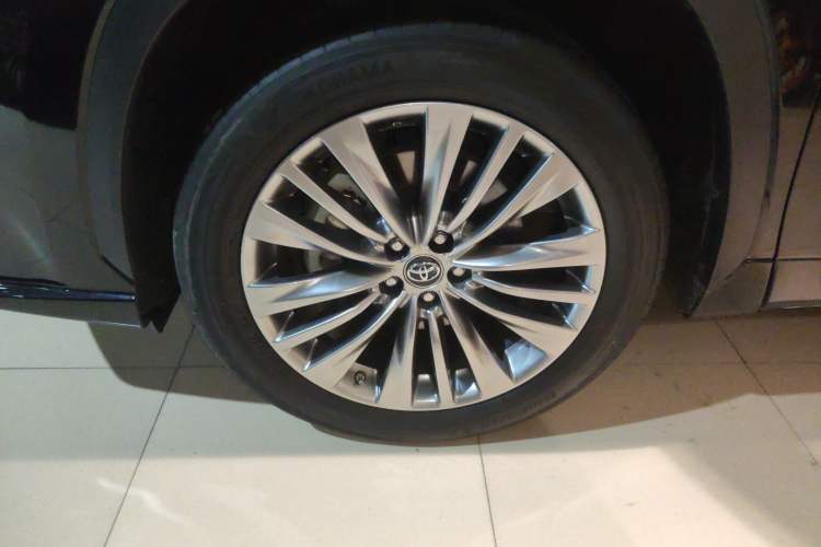 Used Toyota Highlander 2022 Dual-Engine 2.5L Four-Wheel Drive Prestige Version 7 Seats Exterior 7