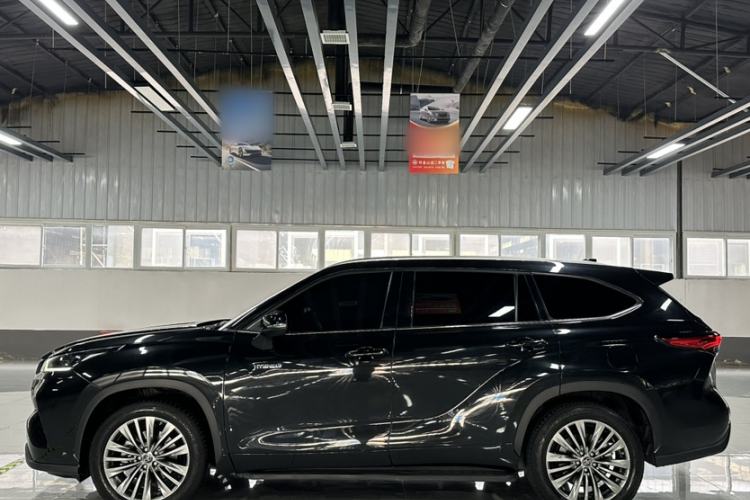 Used Toyota Highlander 2022 Dual-Engine 2.5L Four-Wheel Drive Supreme Edition 7-Seater Exterior 9
