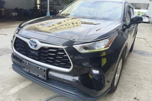 Used Toyota Highlander 2022 Dual-Engine 2.5L Two-Wheel Drive Elite Edition 5 Seats