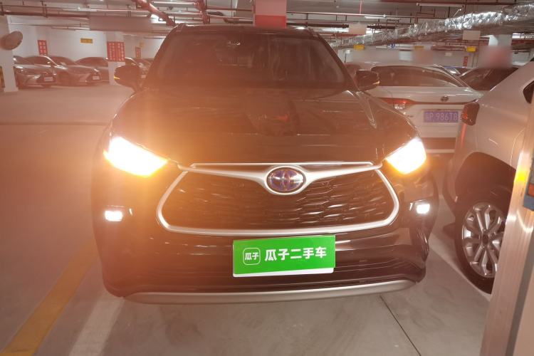 Used Toyota Highlander 2022 Dual-Engine 2.5L Four-Wheel Drive Prestige Version 7 Seats Front