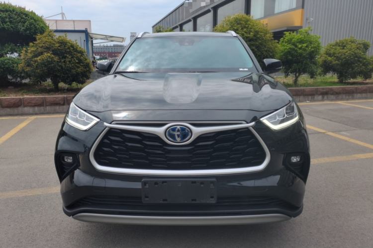 Used Toyota Highlander 2022 Dual-Engine 2.5L Two-Wheel Drive Prestige Edition 7-Seater Front