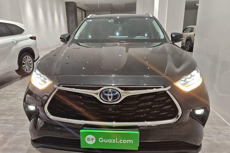 Used Toyota Highlander 2022 Dual-Engine 2.5L Four-Wheel Drive Prestige Version 7 Seats Front