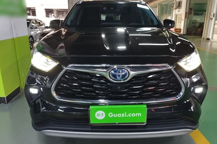Used Toyota Highlander 2022 Dual-Engine 2.5L Four-Wheel Drive Supreme Edition 7-Seater Front