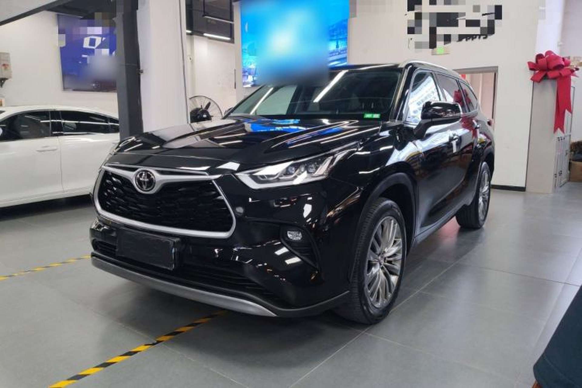 Used Toyota Highlander 2022 380T Four-Wheel Drive Prestige Edition 7-Seater Front Left 45 Deg