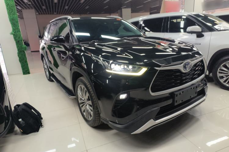 Used Toyota Highlander 2022 Dual-Engine 2.5L Four-Wheel Drive Prestige Version 7 Seats Front Right 45 Deg