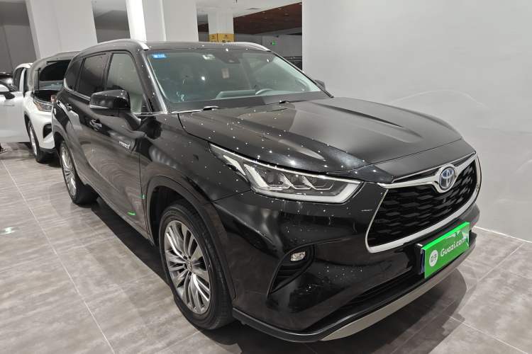 Used Toyota Highlander 2022 Dual-Engine 2.5L Four-Wheel Drive Prestige Version 7 Seats Front Right 45 Deg