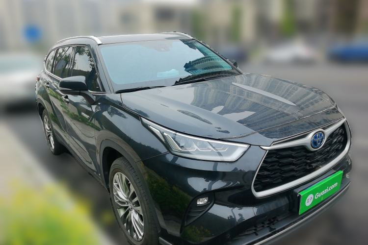 Used Toyota Highlander 2022 Dual-Engine 2.5L Two-Wheel Drive Prestige Edition 7-Seater Front Right 45 Deg