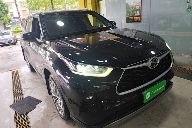 Used Toyota Highlander 2022 380T Four-Wheel Drive Prestige Edition 7-Seater Front Right 45 Deg