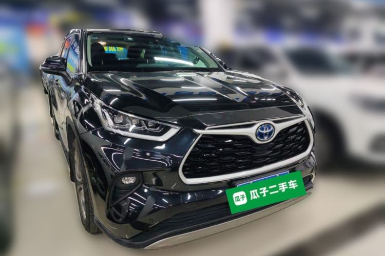 Used Toyota Highlander 2022 Dual-Engine 2.5L Four-Wheel Drive Prestige Version 7 Seats Front Right 45 Deg