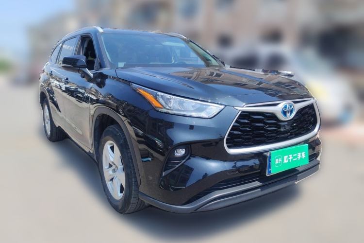 Used Toyota Highlander 2022 Dual-Engine 2.5L 4x4 Elite Edition 7-Seater Front Right 45 Deg