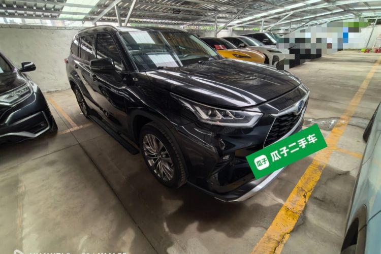 Used Toyota Highlander 2022 Dual-Engine 2.5L Four-Wheel Drive Prestige Version 7 Seats Front Right 45 Deg