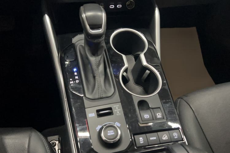 Used Toyota Highlander 2022 380T Four-Wheel Drive Prestige Edition 7-Seater Gear Lever
