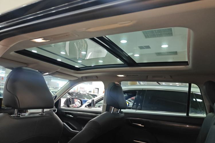 Used Toyota Highlander 2022 Dual-Engine 2.5L Four-Wheel Drive Supreme Edition 7-Seater Headliner