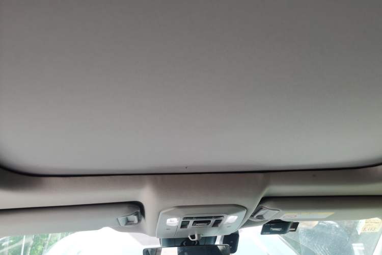 Used Toyota Highlander 2022 Dual-Engine 2.5L Four-Wheel Drive Supreme Edition 7-Seater Headliner