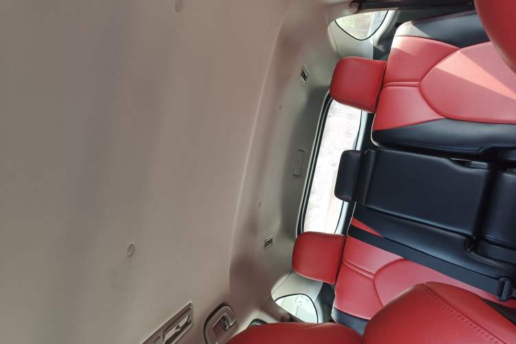 Used Toyota Highlander 2022 Dual-Engine 2.5L Two-Wheel Drive Elite Edition 5 Seats Headliner