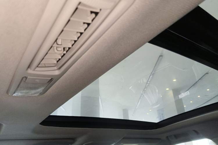 Used Toyota Highlander 2022 380T Four-Wheel Drive Prestige Edition 7-Seater Headliner