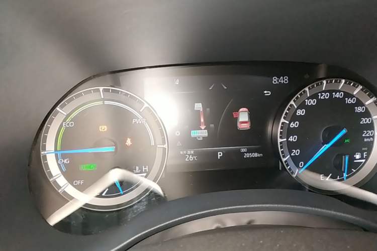 Used Toyota Highlander 2022 Dual-Engine 2.5L Four-Wheel Drive Prestige Version 7 Seats Instrument Cluster