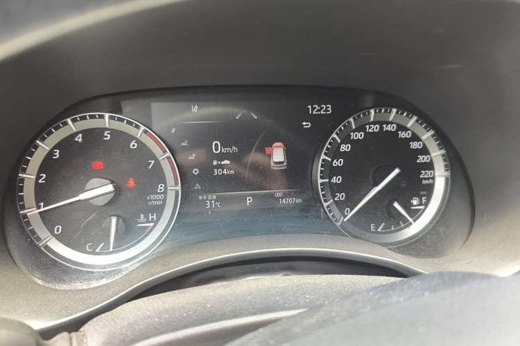 Used Toyota Highlander 2022 380T 4x4 Luxury Edition 7 Seats Instrument Cluster
