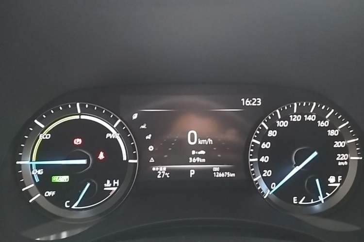 Used Toyota Highlander 2022 Dual-Engine 2.5L 4x4 Elite Edition 7-Seater Instrument Cluster