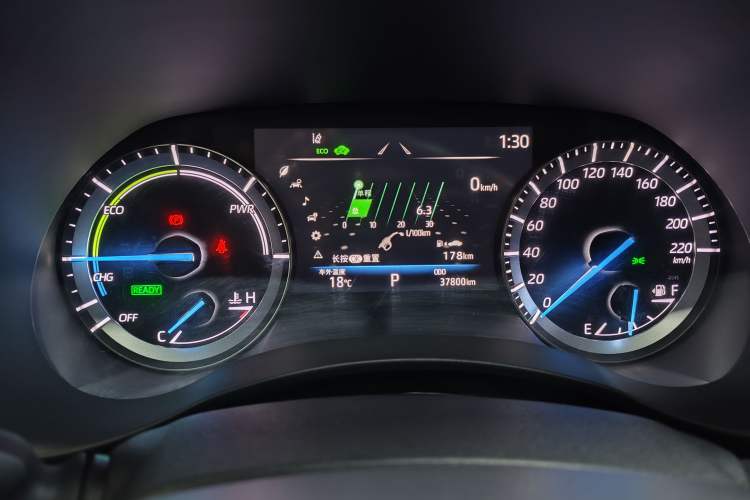 Used Toyota Highlander 2022 Dual-Engine 2.5L Two-Wheel Drive Prestige Edition 7-Seater Instrument Cluster