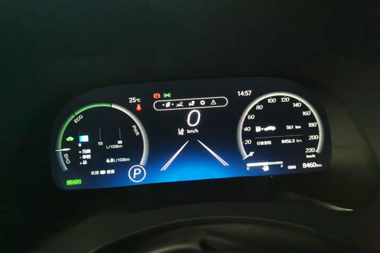 Used Toyota Highlander 2022 Dual-Engine 2.5L Four-Wheel Drive Supreme Edition 7-Seater Instrument Cluster