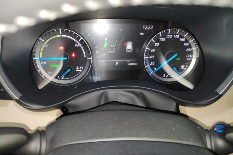Used Toyota Highlander 2022 Dual-Engine 2.5L Four-Wheel Drive Prestige Version 7 Seats Instrument Cluster