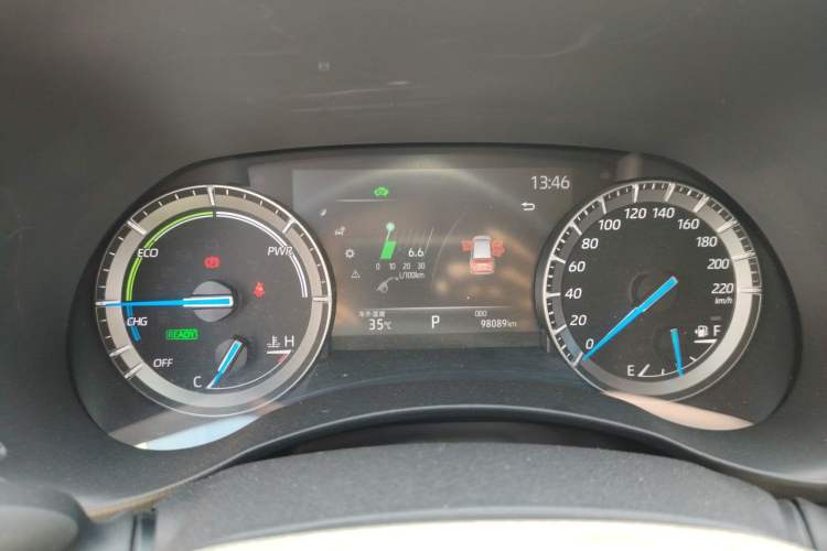 Used Toyota Highlander 2022 Dual-Engine 2.5L 4x4 Elite Edition 7-Seater Instrument Cluster