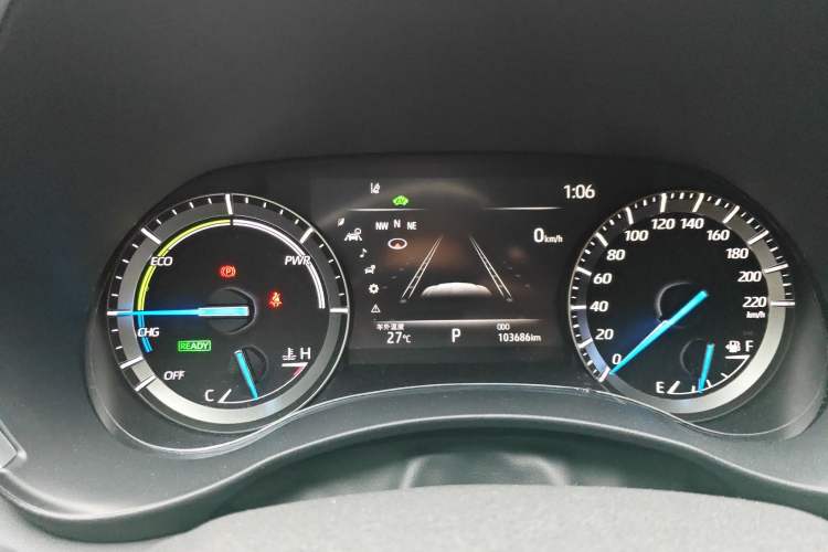 Used Toyota Highlander 2022 Dual-Engine 2.5L Four-Wheel Drive Prestige Version 7 Seats Instrument Cluster