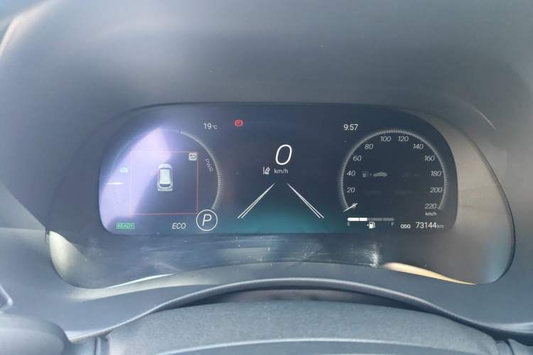 Used Toyota Highlander 2022 Dual-Engine 2.5L Four-Wheel Drive Supreme Edition 7-Seater Instrument Cluster