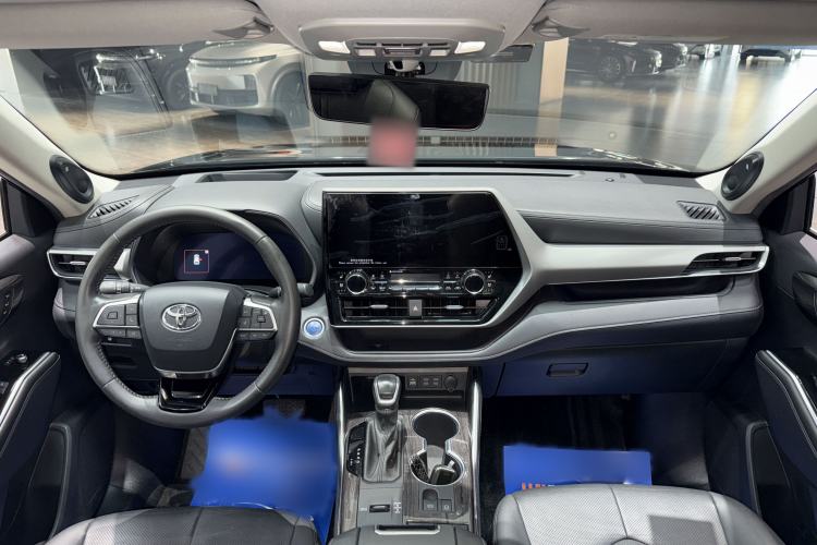 Used Toyota Highlander 2022 Dual-Engine 2.5L Four-Wheel Drive Prestige Version 7 Seats Interior 1