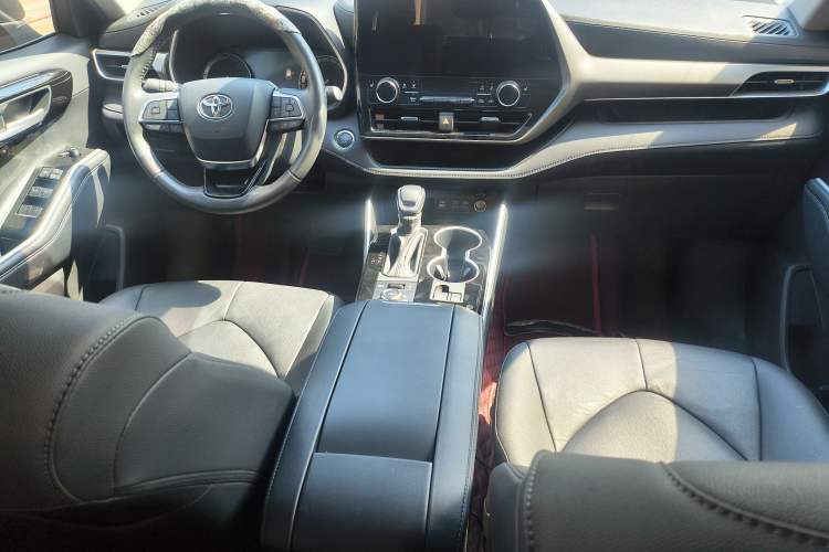 Used Toyota Highlander 2022 380T Four-Wheel Drive Prestige Edition 7-Seater Interior 1