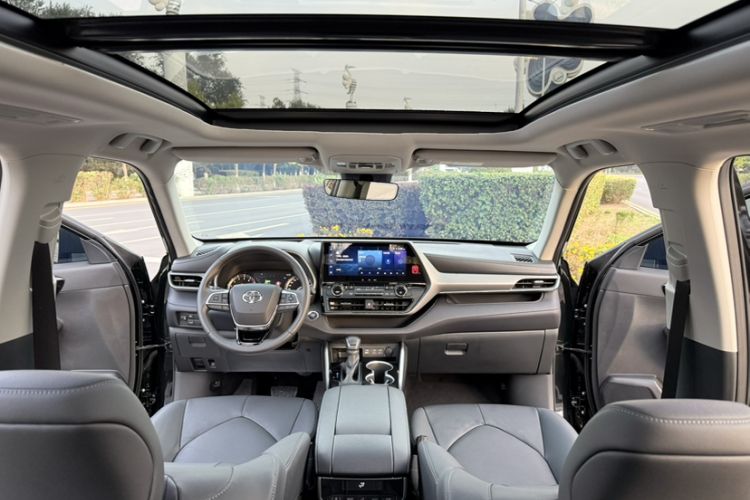 Used Toyota Highlander 2022 380T Four-Wheel Drive Prestige Edition 7-Seater Interior 2