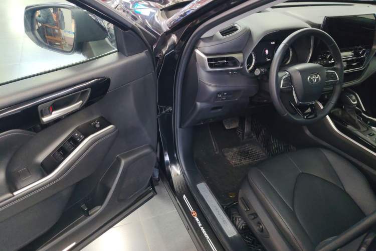 Used Toyota Highlander 2022 380T Four-Wheel Drive Prestige Edition 7-Seater Interior 3