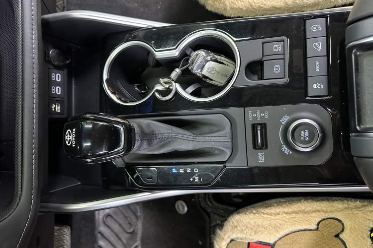 Used Toyota Highlander 2022 380T Four-Wheel Drive Prestige Edition 7-Seater Interior 3