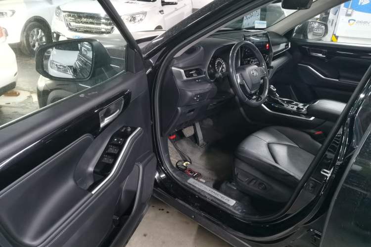 Used Toyota Highlander 2022 380T Four-Wheel Drive Prestige Edition 7-Seater Interior 3