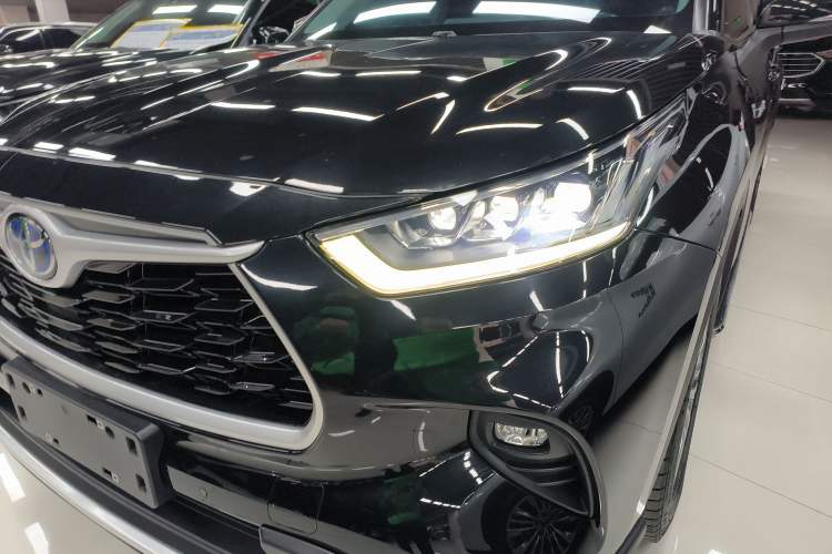 Used Toyota Highlander 2022 Dual-Engine 2.5L Four-Wheel Drive Prestige Version 7 Seats Left Front Headlight