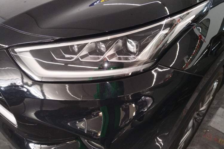 Used Toyota Highlander 2022 380T 4x4 Luxury Edition 7 Seats Left Front Headlight